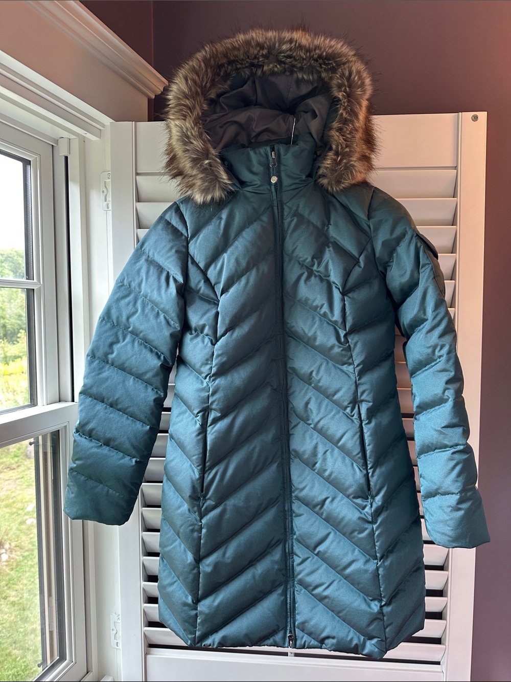Eddie Bauer ladies parka coat